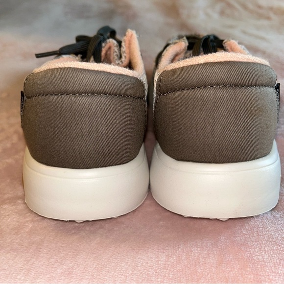 NWOT OrthoComfoot slip on boat shoes with inserts gray white pink mesh size 7 - Picture 5 of 9
